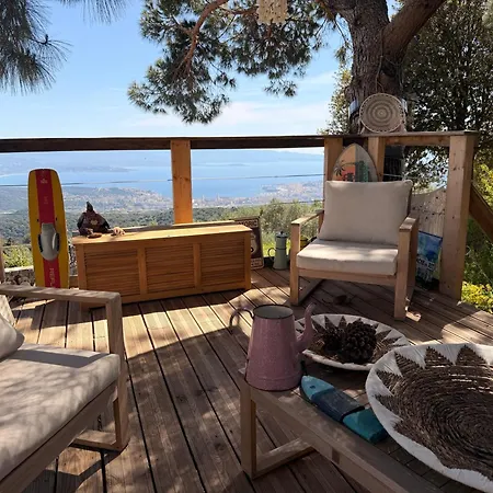 Pensión Petit Coin De Paradis - 3*